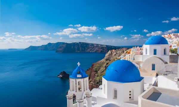 La Grecia si prepara ad aprire il turismo a luglio